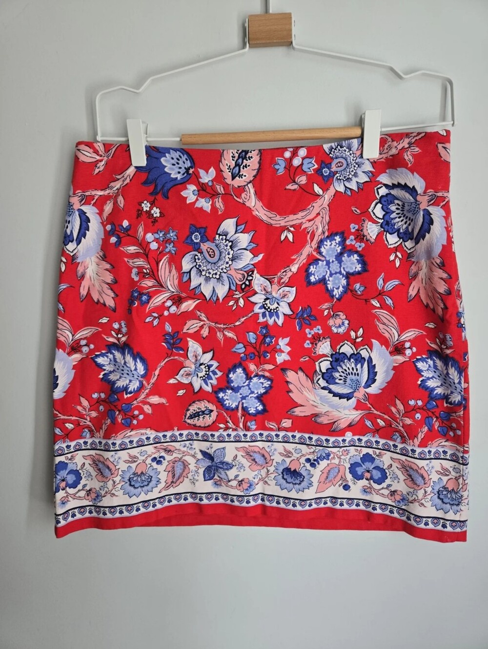 TALBOTS Floral Red & Blue Printed Cotton Blend Mini Skirt